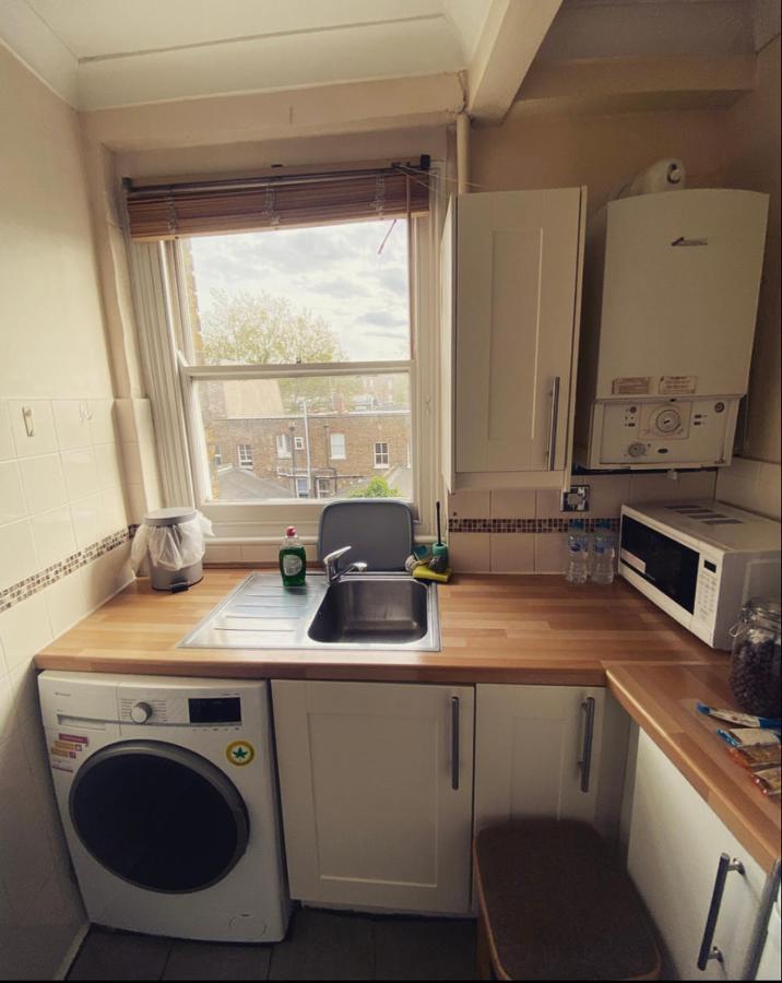 Complete 1 Bedroom Apartment With Wi-Fi, Kitchen, Tv In Heart Of Chiswick, London Eksteriør billede